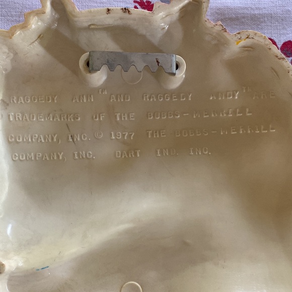 Vintage 1977 Bobbs Merrill Raggedy Andy Wall Plaque - Picture 2 of 4